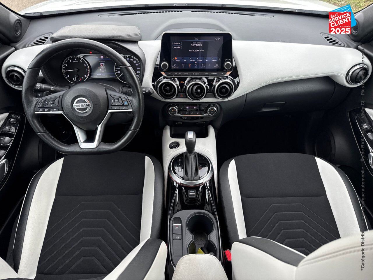 Véhicule d'occasion NISSAN JUKE 1.0 DIG-T 114CH N-DESIGN DCT 2021 SIEGES CHAUF GPS CAM360 BOSE chez Toyota Thionville