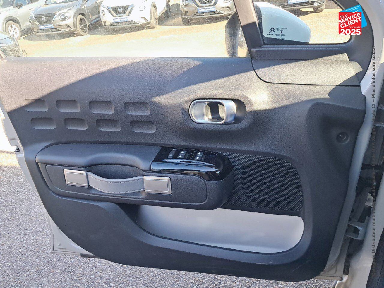 Véhicule d'occasion CITROEN C3 1.2 PURETECH 83CH SS SHINE PACK 123G chez Renault Sélestat