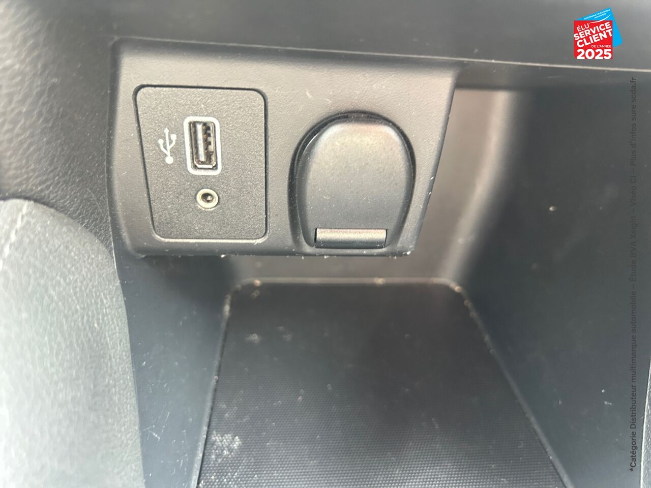 Véhicule d'occasion NISSAN MICRA 1.0 IG-T 92CH ACENTA 2021.5 chez Renault Sélestat