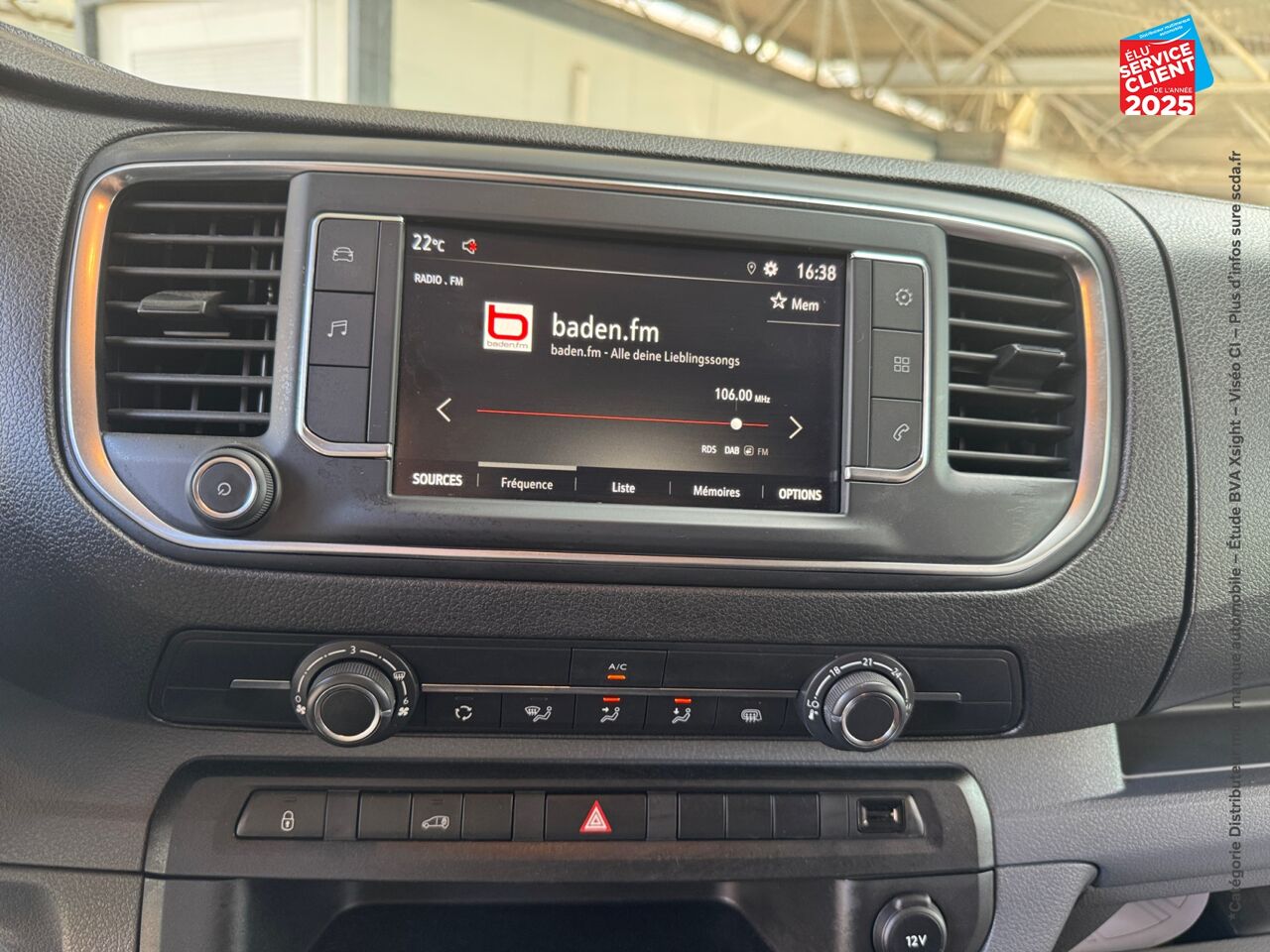 Véhicule d'occasion OPEL VIVARO FG M 100 KW BATTERIE 50 KWH CARPLAY chez Opel Verdun