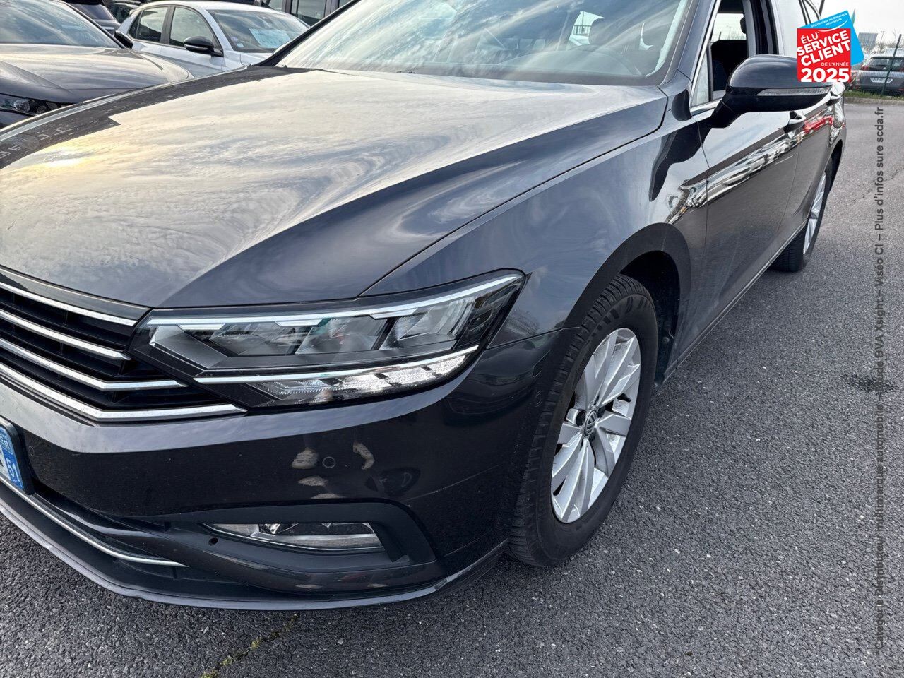 Véhicule d'occasion VOLKSWAGEN PASSAT SW 1.6 TDI 120CH CONFORTLINE BUSINESS DSG7 EURO6D-T GPS CAMERA RADAR AR AV chez Renault Saint-Louis
