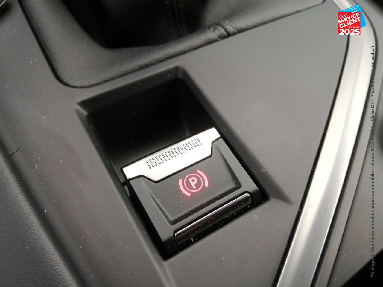 Véhicule d'occasion PEUGEOT 308 SW 1.5 BLUEHDI 130CH S/S ALLURE GPS CAMERA CARPLAY chez Renault Saint-Louis