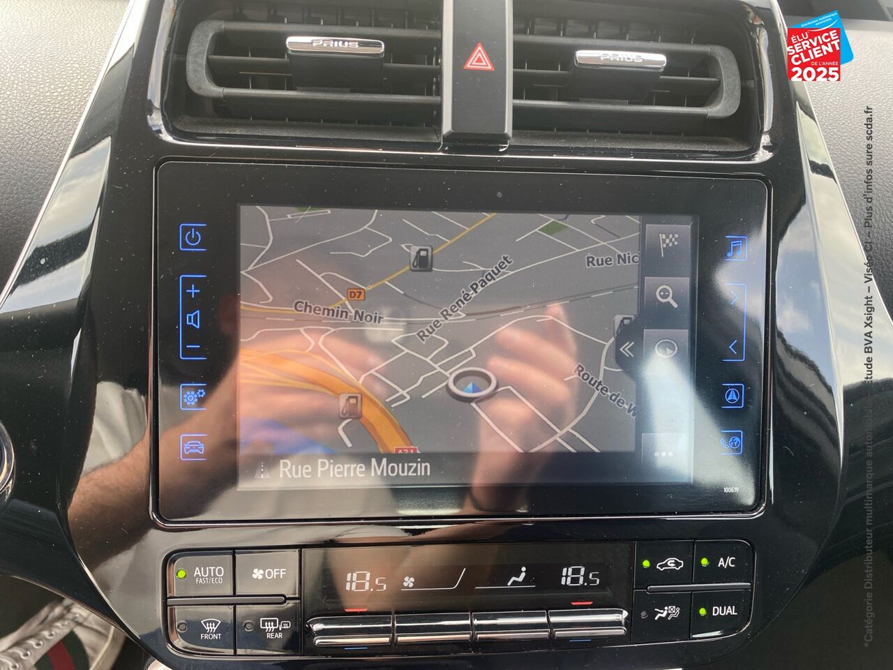 Véhicule d'occasion TOYOTA PRIUS RECHARGEABLE 122H SOLAR RC18 SIEGE CHAUF CAMERA GPS chez Renault Sélestat