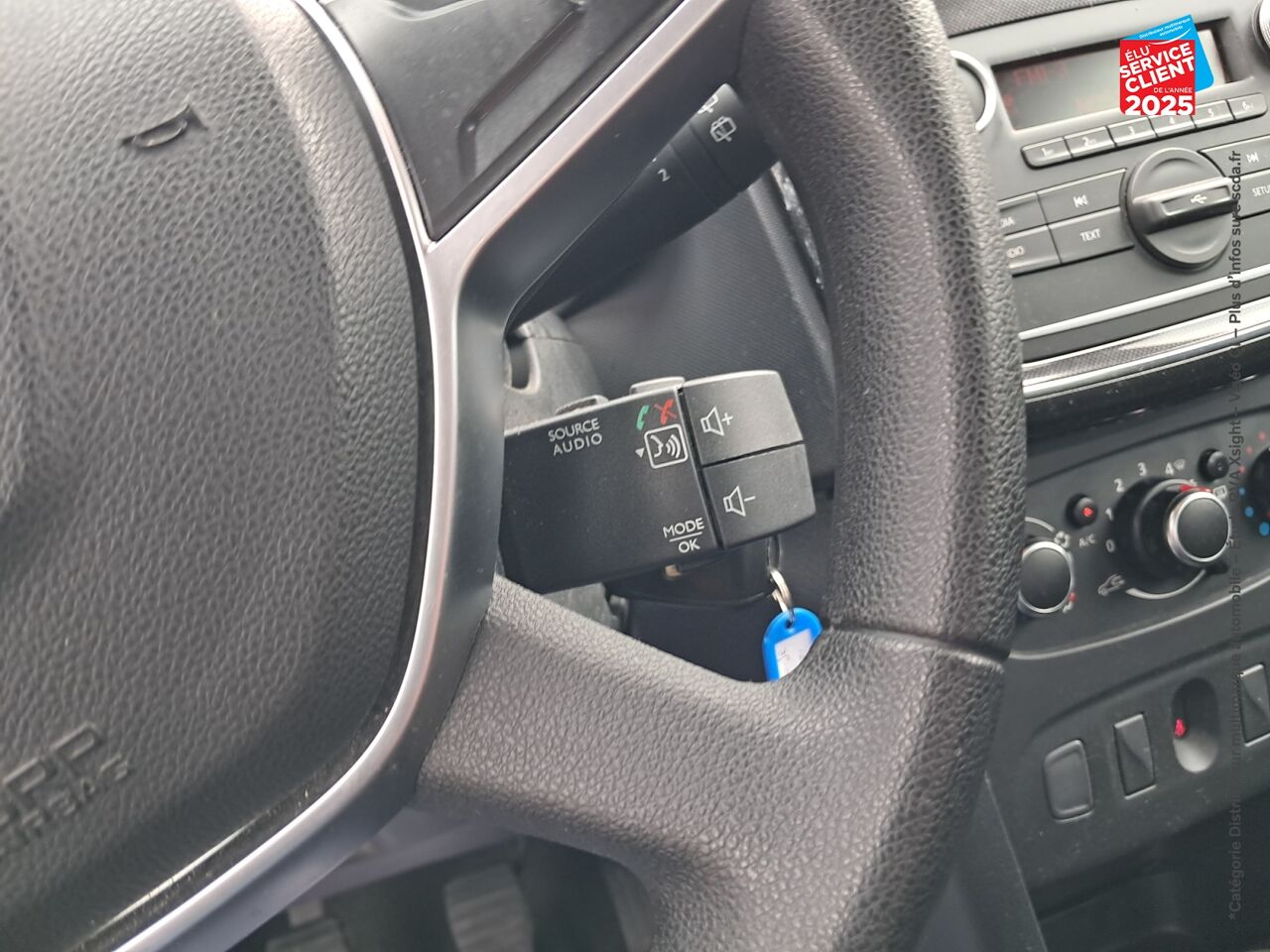 Véhicule d'occasion DACIA SANDERO 1.0 SCE 75CH CITY+ chez Toyota Verdun