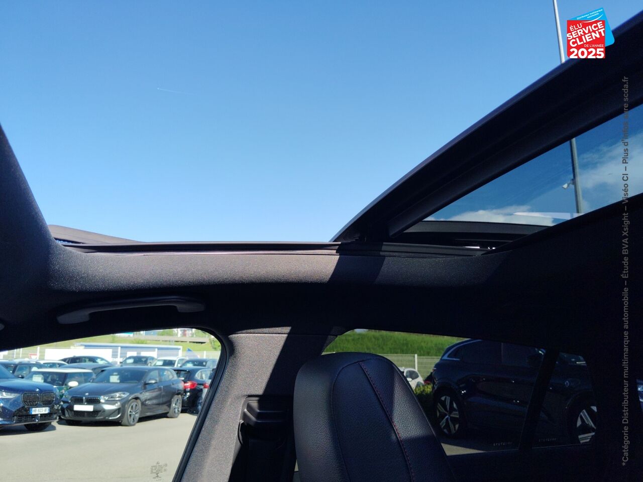 Véhicule d'occasion MERCEDES-BENZ CLA SHOOTING BRAKE 250 FASCINATION 7G-DCT TPANO GPS CAMERA chez Renault Saint-Louis