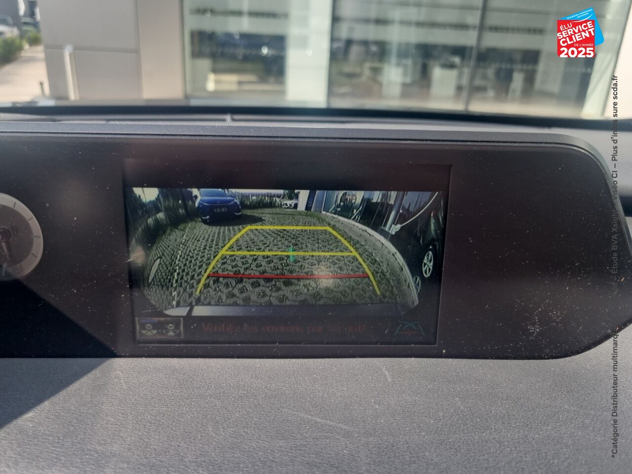Véhicule d'occasion LEXUS UX 250H 4WD LUXE PLUS MY22 chez Toyota Thionville
