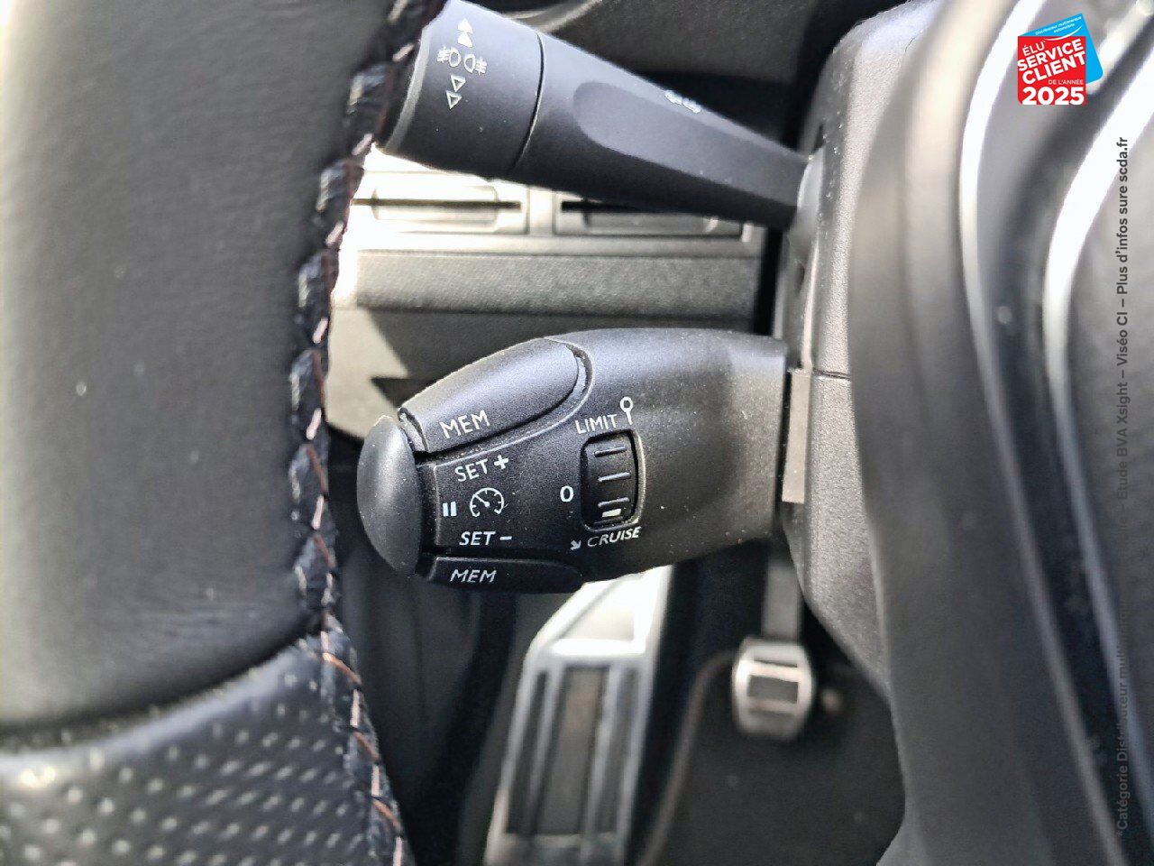 Véhicule d'occasion PEUGEOT 3008 1.2 PURETECH 130CH E6.C GT LINE SS chez Toyota Bar le Duc