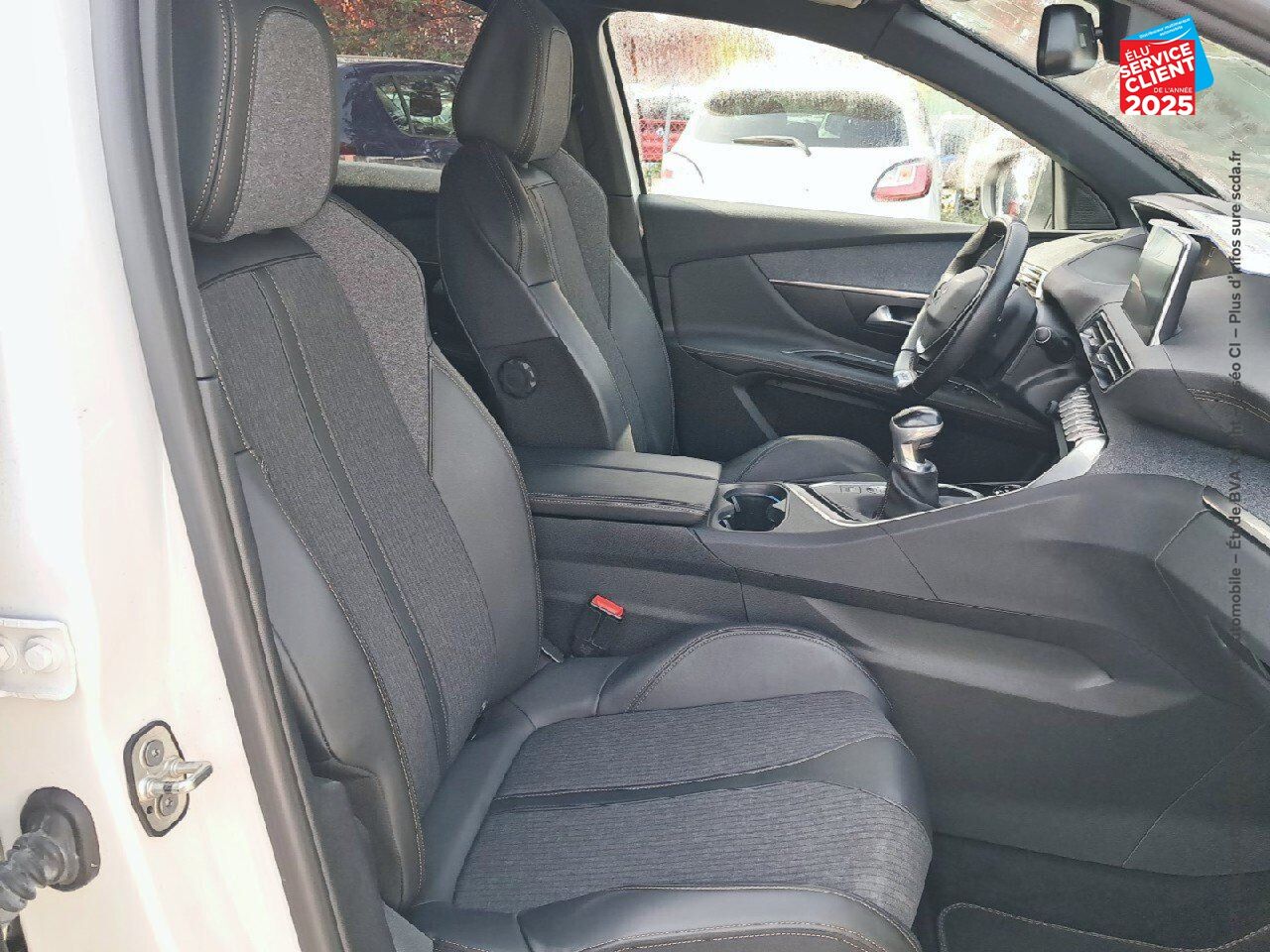 Véhicule d'occasion PEUGEOT 3008 1.2 PURETECH 130CH E6.C GT LINE SS chez Toyota Bar le Duc