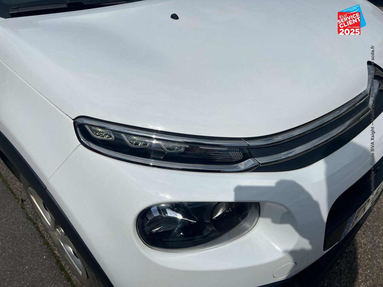 Véhicule d'occasion CITROEN C3 PURETECH 82CH GRAPHIC S/S E6.D-TEMP CARPLAY chez Renault Saint-Louis