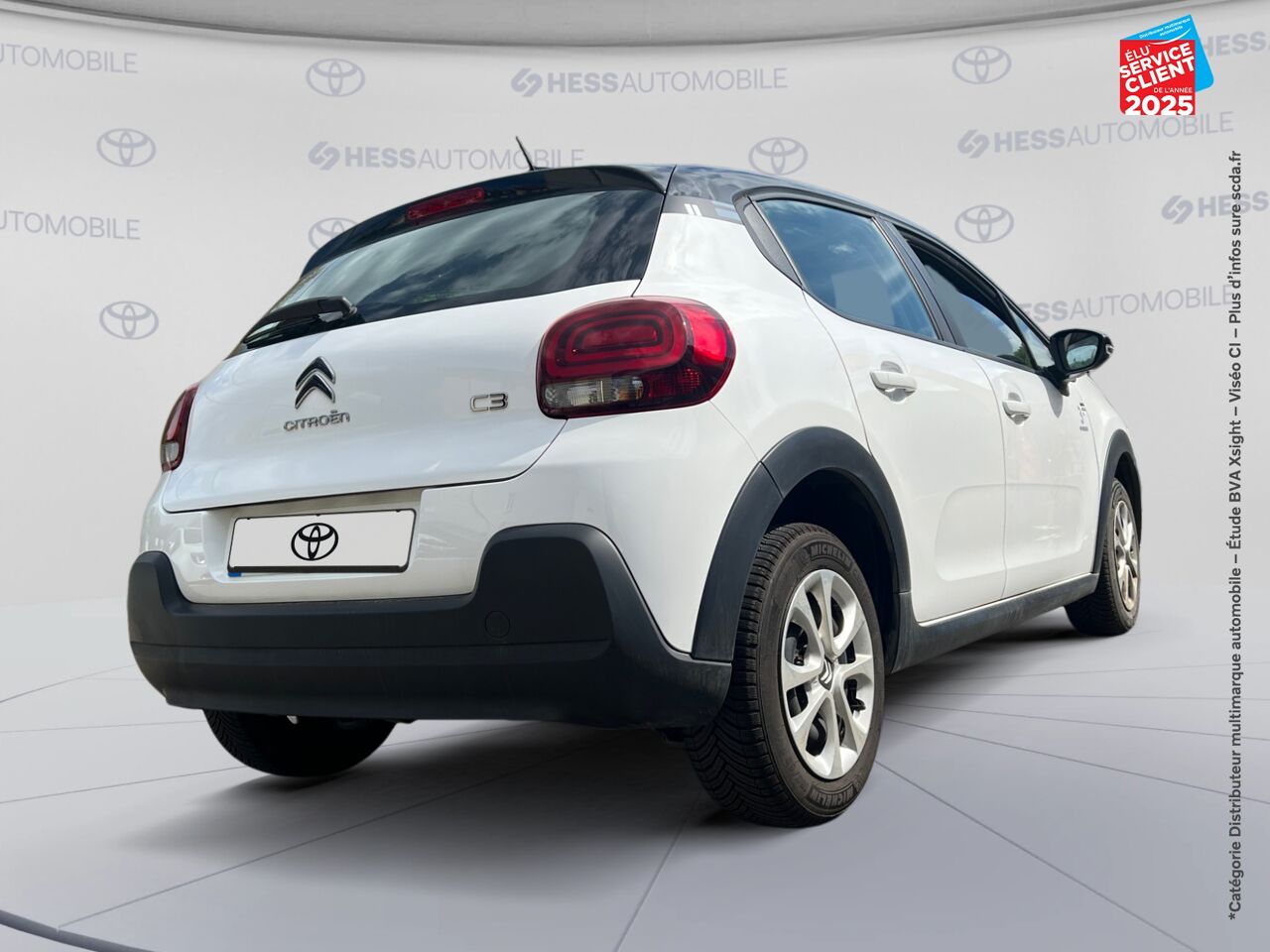 Véhicule d'occasion CITROEN C3 PURETECH 82CH GRAPHIC S/S E6.D-TEMP CARPLAY chez Renault Saint-Louis