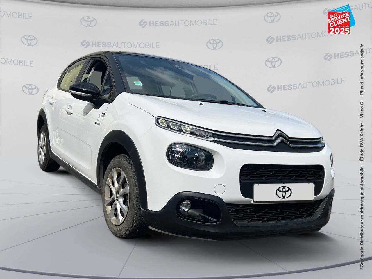 Véhicule d'occasion CITROEN C3 PURETECH 82CH GRAPHIC S/S E6.D-TEMP CARPLAY chez Renault Saint-Louis