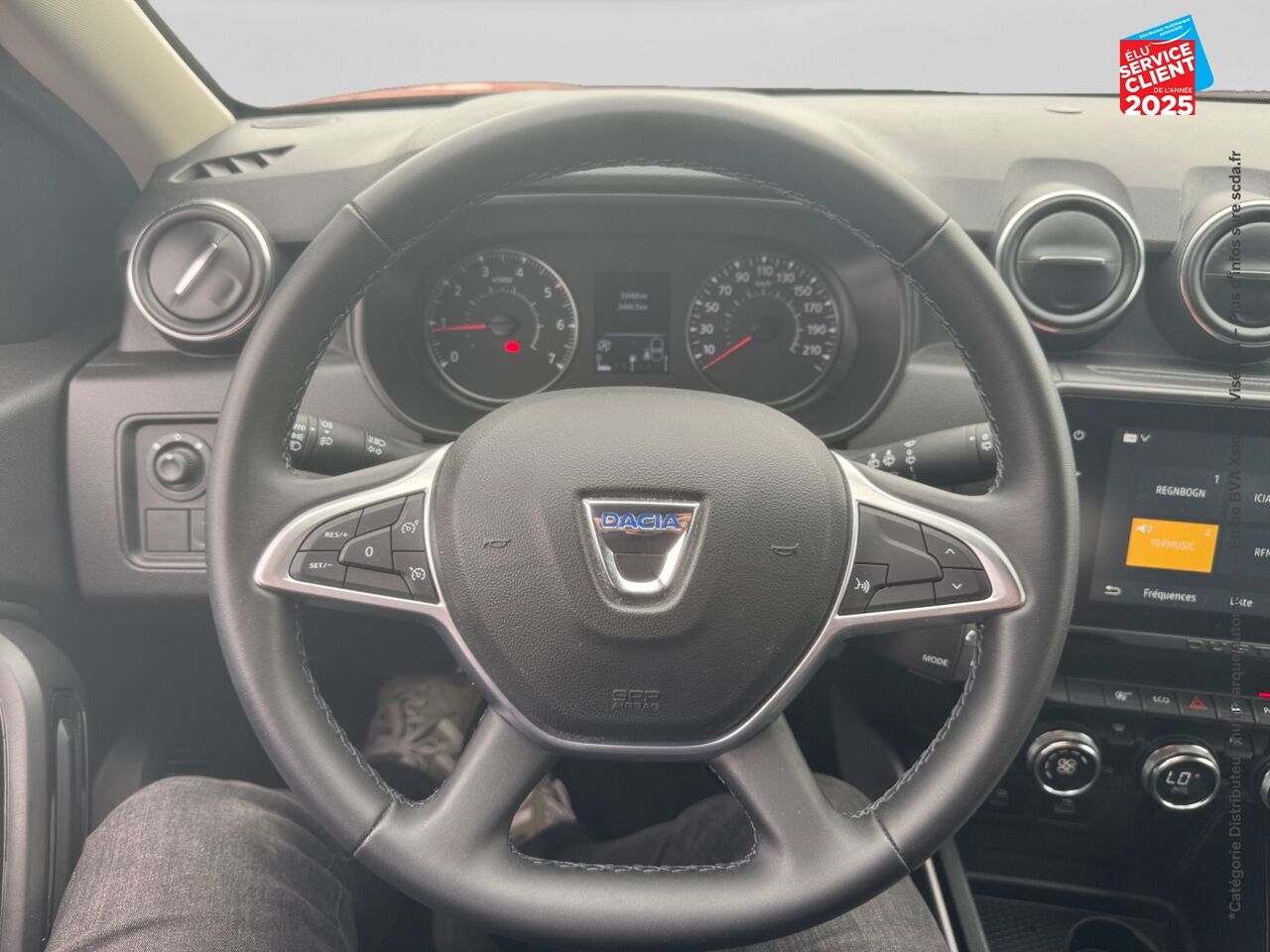 Véhicule d'occasion DACIA DUSTER 1.3 TCE 130CH FAP PRESTIGE 4X2 chez Renault Saint-Louis