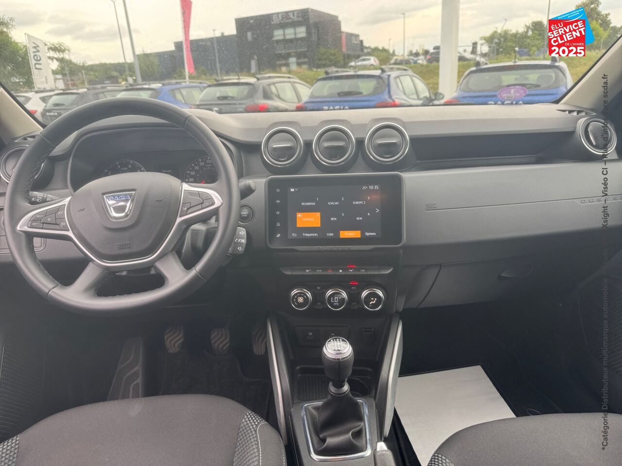 Véhicule d'occasion DACIA DUSTER 1.3 TCE 130CH FAP PRESTIGE 4X2 chez Renault Saint-Louis