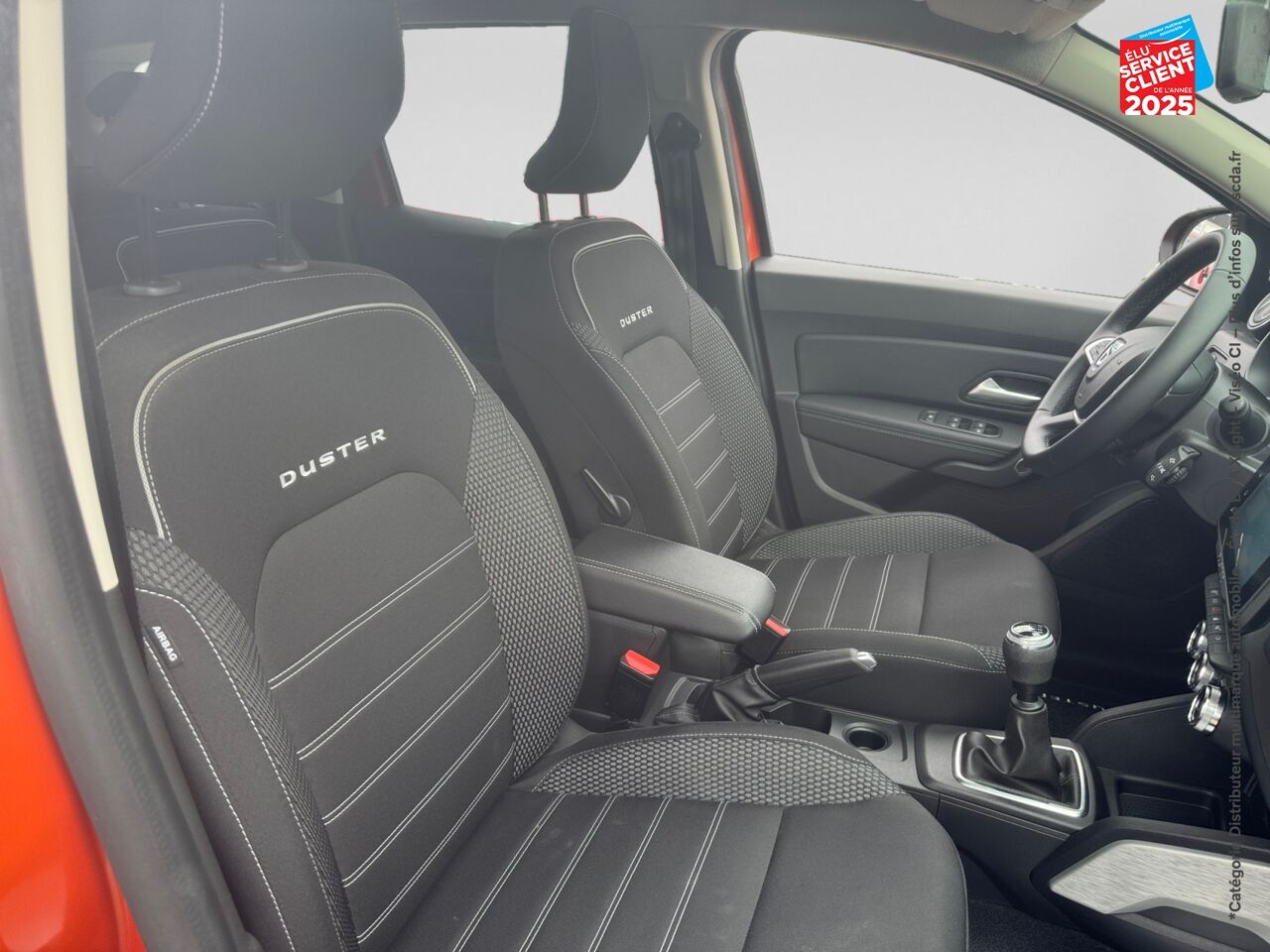 Véhicule d'occasion DACIA DUSTER 1.3 TCE 130CH FAP PRESTIGE 4X2 chez Renault Saint-Louis