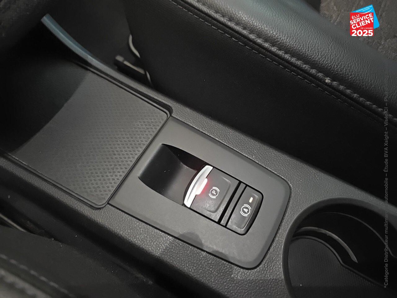 Véhicule d'occasion RENAULT ZOE INTENS CHARGE NORMALE R110 ACHAT INTEGRAL - 21 GPS CAMERA chez Dacia Montbéliard