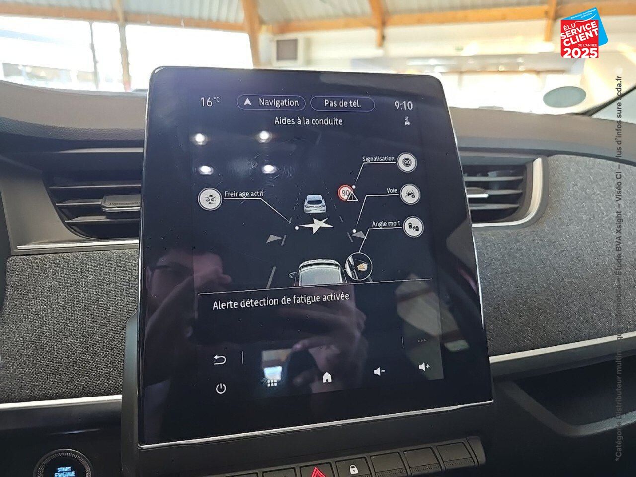 Véhicule d'occasion RENAULT ZOE INTENS CHARGE NORMALE R110 ACHAT INTEGRAL - 21 GPS CAMERA chez Dacia Montbéliard