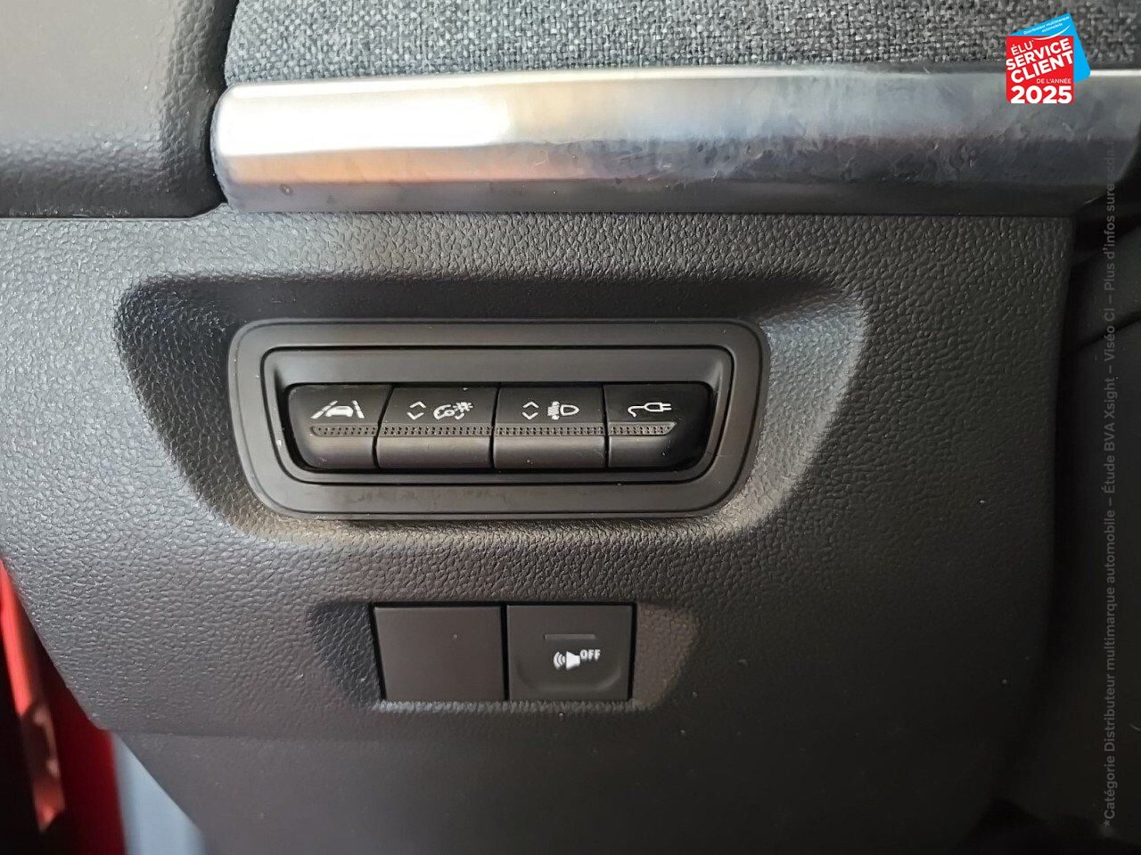 Véhicule d'occasion RENAULT ZOE INTENS CHARGE NORMALE R110 ACHAT INTEGRAL - 21 GPS CAMERA chez Dacia Montbéliard