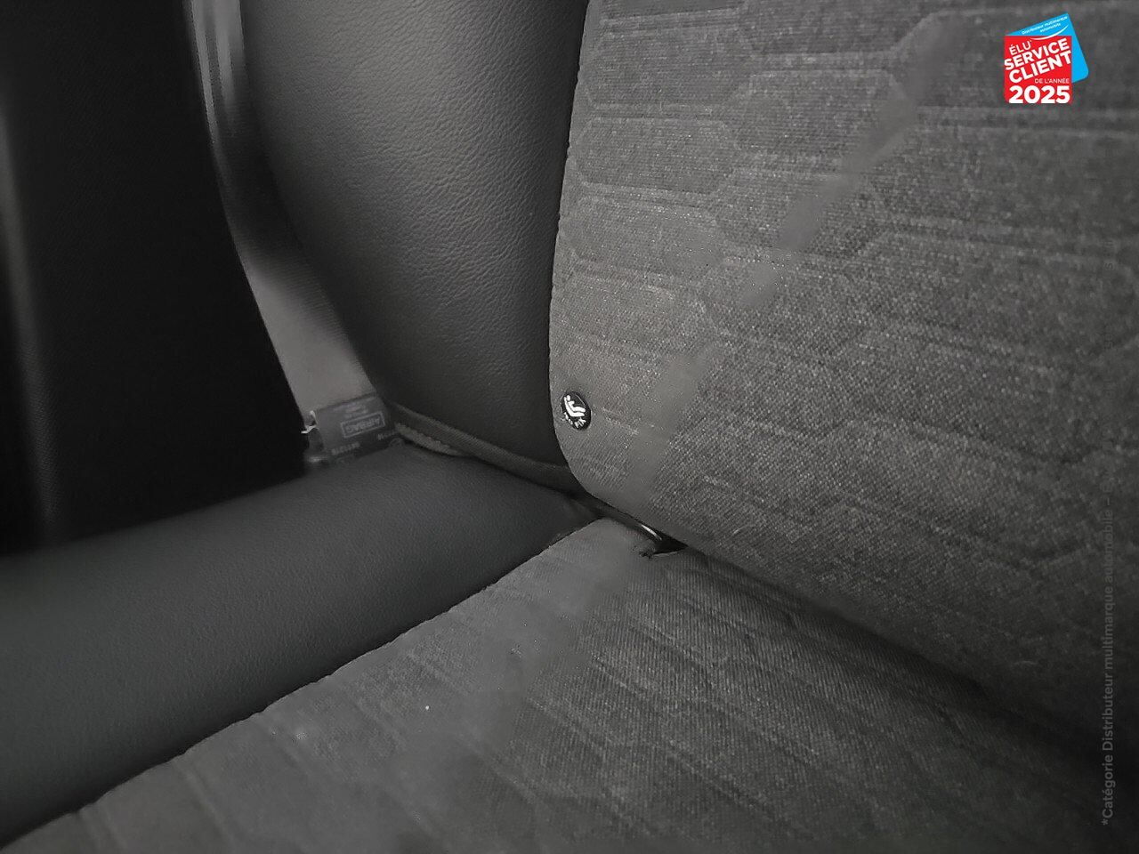 Véhicule d'occasion RENAULT ZOE INTENS CHARGE NORMALE R110 ACHAT INTEGRAL - 21 GPS CAMERA chez Dacia Montbéliard