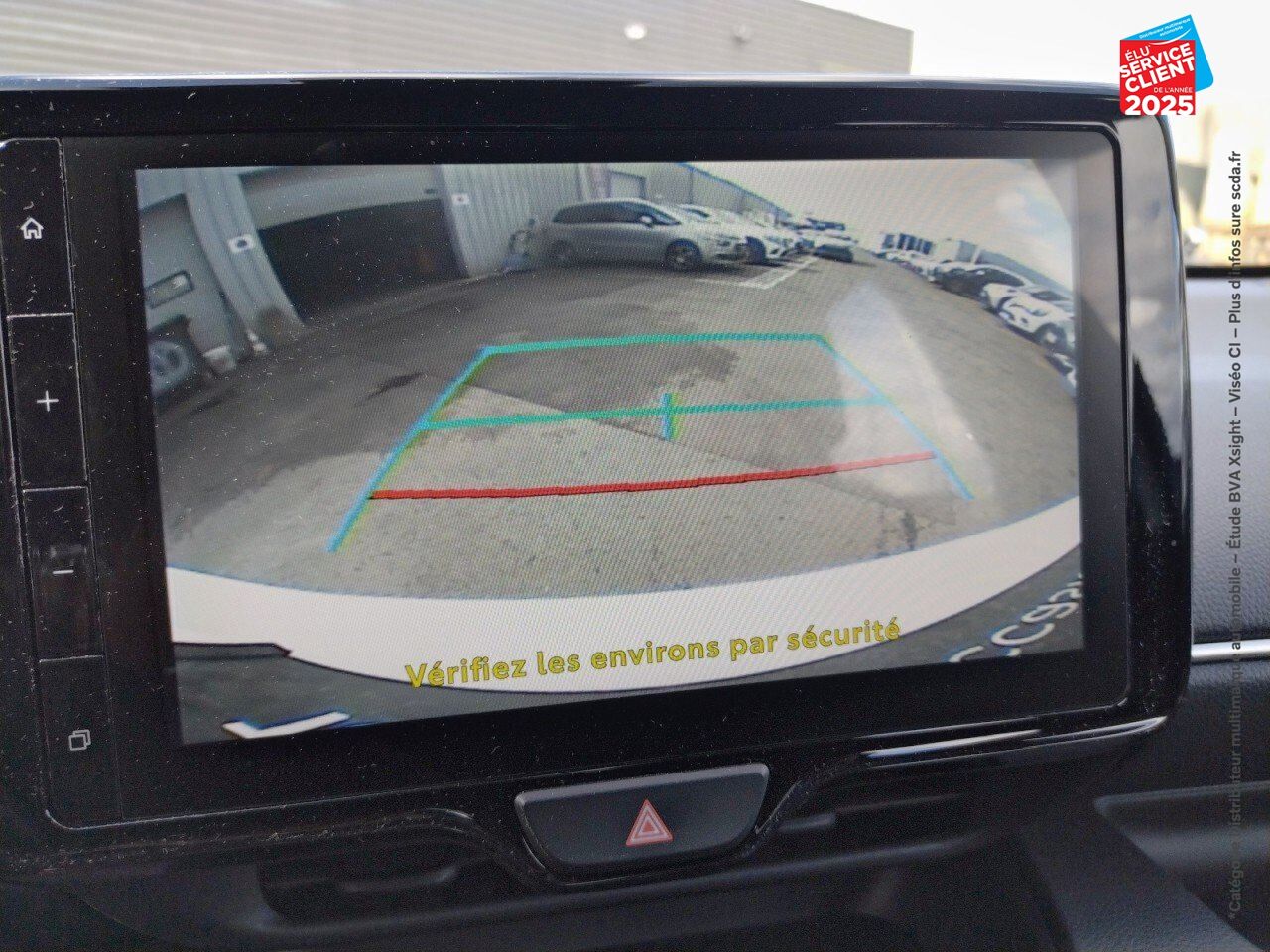 Véhicule d'occasion TOYOTA YARIS 120 VVT-I DYNAMIC BUSINESS 5P MC24 chez Toyota Thionville