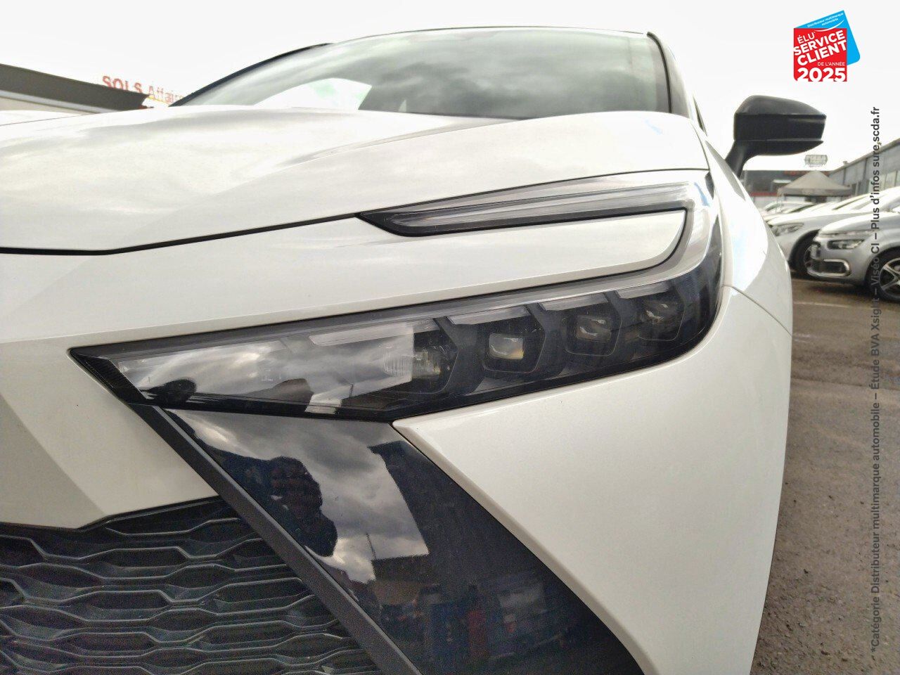 Véhicule d'occasion TOYOTA C-HR 2.0 HYBRIDE RECHARGEABLE 225CH COLLECTION NG23 chez Nissan Haguenau