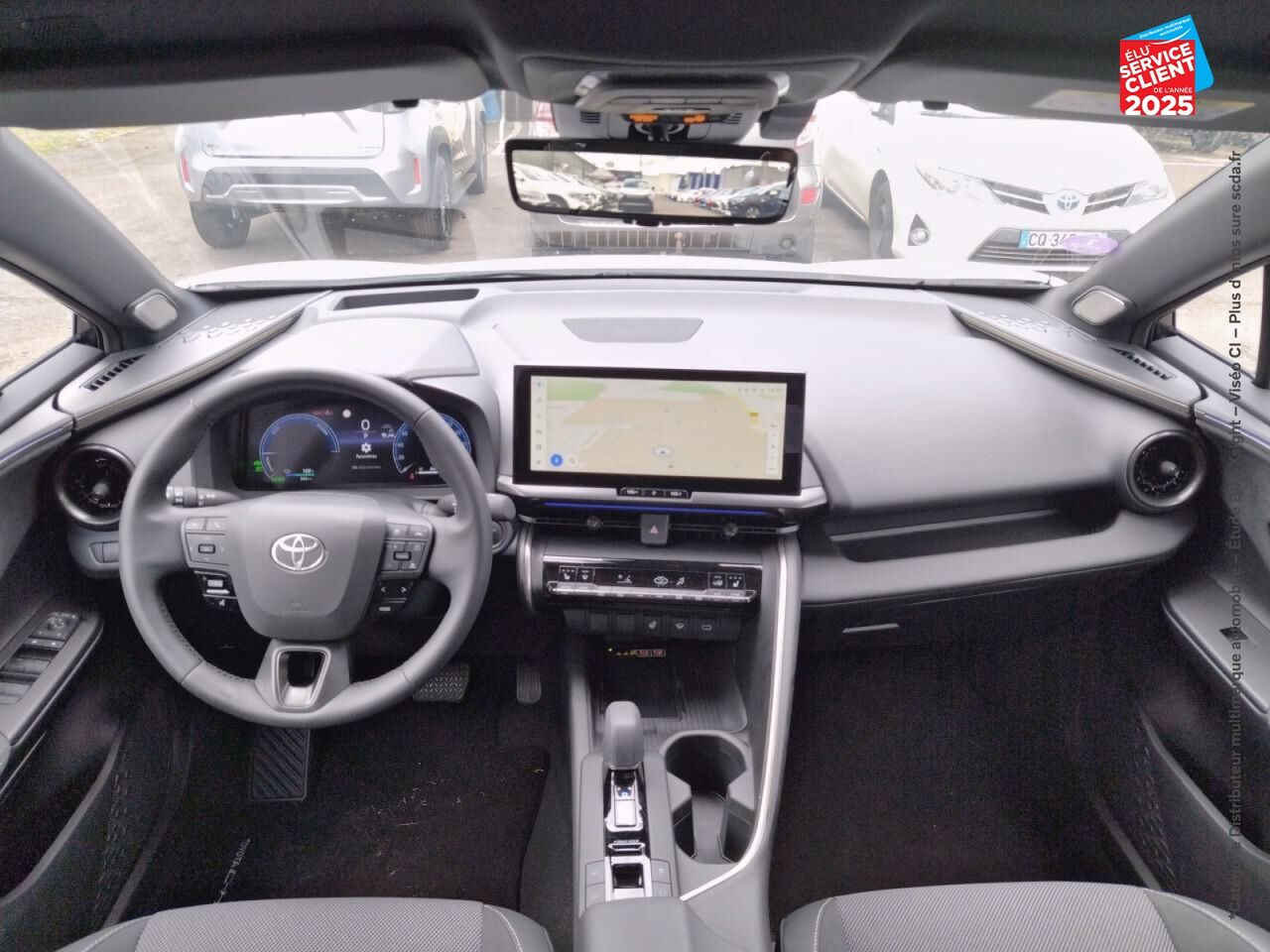 Véhicule d'occasion TOYOTA C-HR 2.0 HYBRIDE RECHARGEABLE 225CH COLLECTION NG23 chez Nissan Haguenau