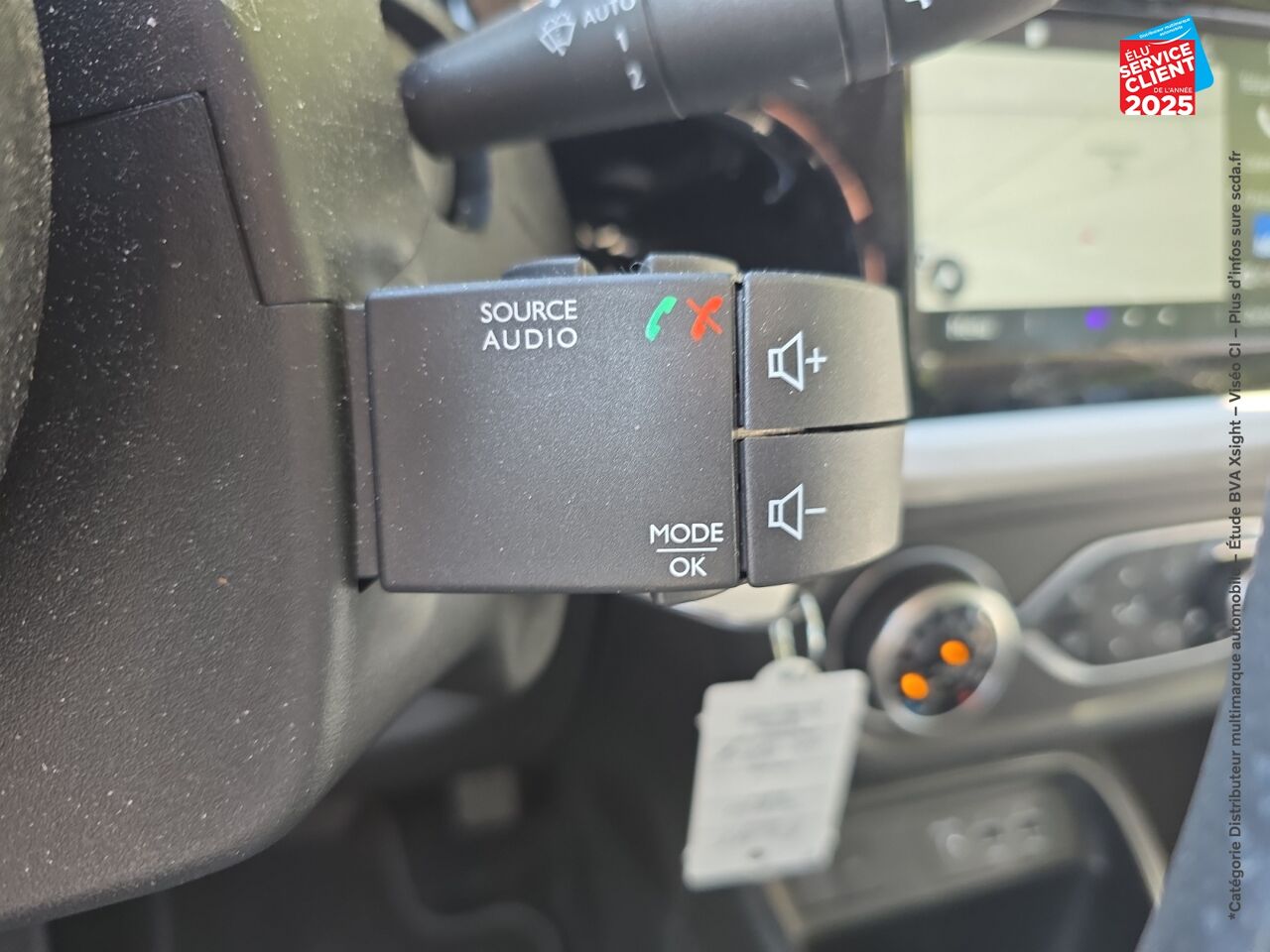 Véhicule d'occasion RENAULT TWINGO E-TECH ELECTRIC TECHNO R80 ACHAT INTEGRAL CAMERA GPS chez Toyota Thionville