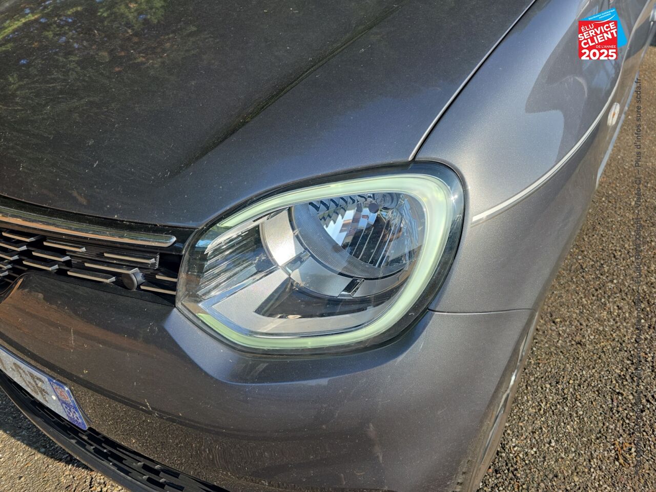 Véhicule d'occasion RENAULT TWINGO E-TECH ELECTRIC TECHNO R80 ACHAT INTEGRAL CAMERA GPS chez Toyota Thionville