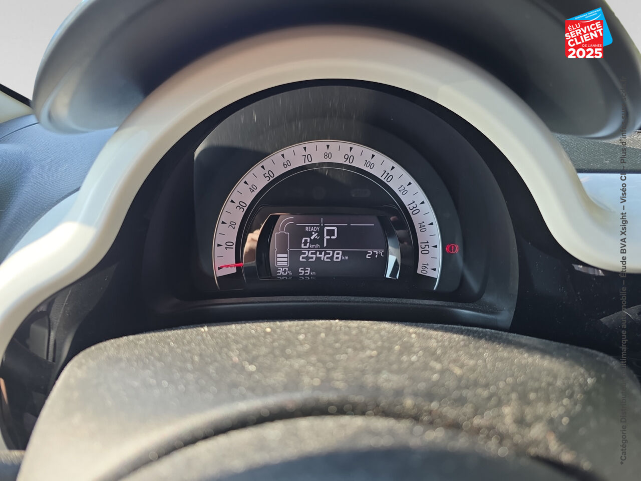 Véhicule d'occasion RENAULT TWINGO E-TECH ELECTRIC TECHNO R80 ACHAT INTEGRAL CAMERA GPS chez Toyota Thionville