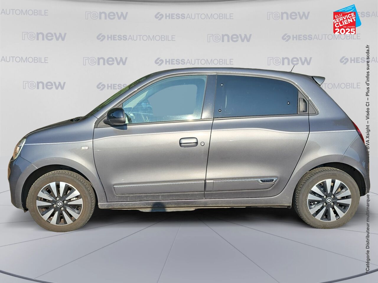 Véhicule d'occasion RENAULT TWINGO E-TECH ELECTRIC TECHNO R80 ACHAT INTEGRAL CAMERA GPS chez Toyota Thionville