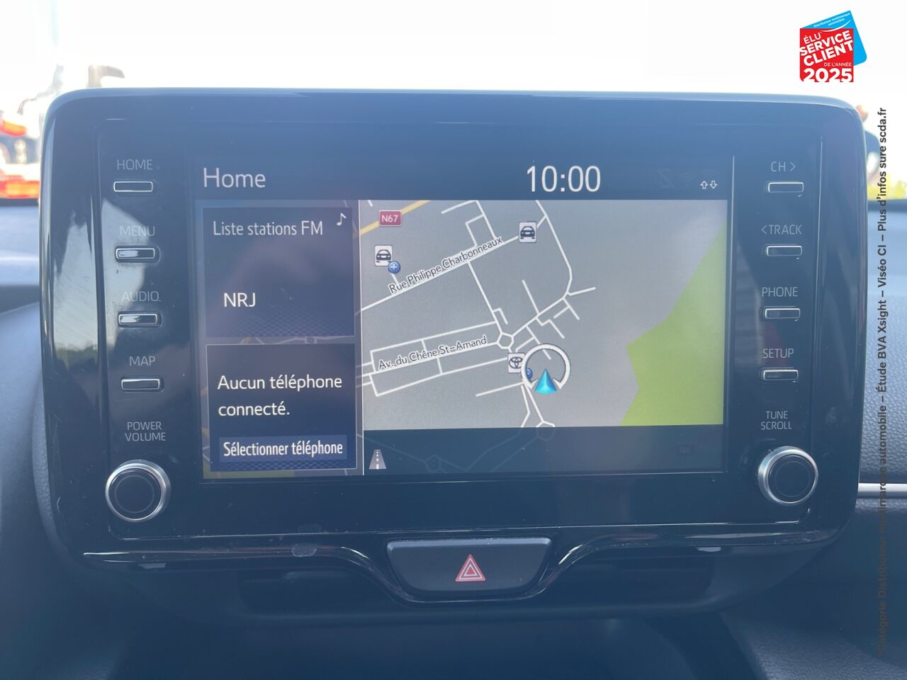 Véhicule d'occasion TOYOTA YARIS CROSS 116H DYNAMIC BUSINESS AWD-I + PROGRAMME BEYOND ZERO ACADEMY MY21 chez Toyota Bar le Duc
