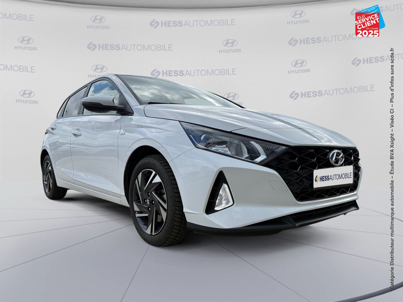 Véhicule d'occasion HYUNDAI I20 1.0 T-GDI 100CH HYBRID CREATIVE DCT-7 CAMERA chez Renault Colmar