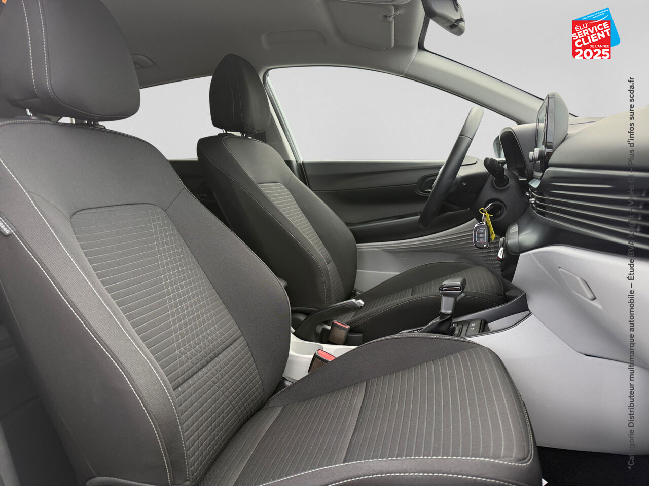 Véhicule d'occasion HYUNDAI I20 1.0 T-GDI 100CH HYBRID CREATIVE DCT-7 CAMERA chez Renault Colmar