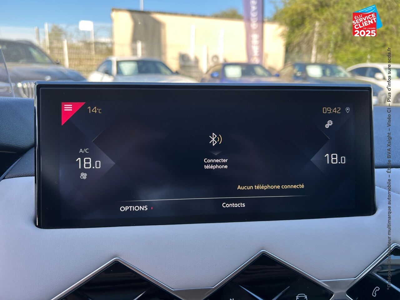 Véhicule d'occasion DS DS 3 CROSSBACK BLUEHDI 100CH GRAND CHIC chez BMW Pontarlier