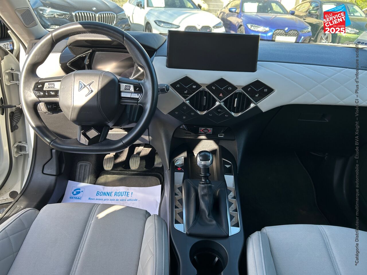 Véhicule d'occasion DS DS 3 CROSSBACK BLUEHDI 100CH GRAND CHIC chez BMW Pontarlier
