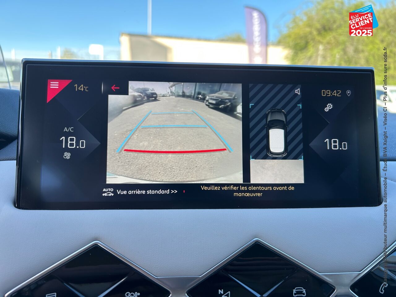 Véhicule d'occasion DS DS 3 CROSSBACK BLUEHDI 100CH GRAND CHIC chez BMW Pontarlier