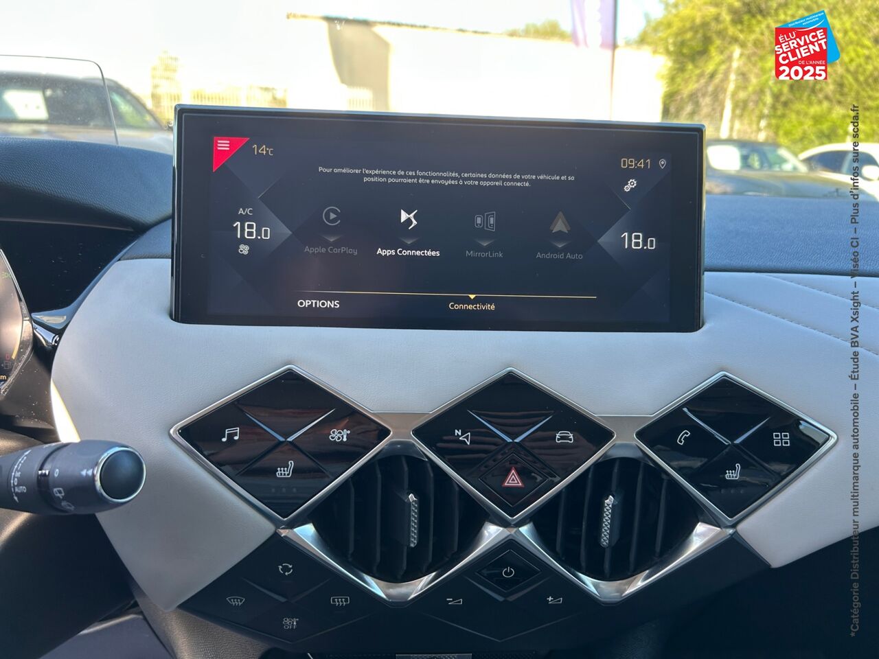 Véhicule d'occasion DS DS 3 CROSSBACK BLUEHDI 100CH GRAND CHIC chez BMW Pontarlier