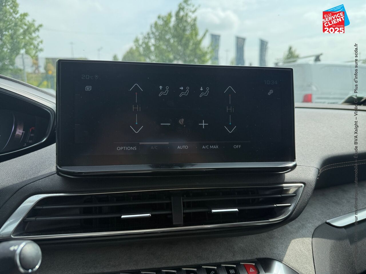 Véhicule d'occasion PEUGEOT 5008 1.2 PURETECH 130CH SS GT chez Hyundai Chalons