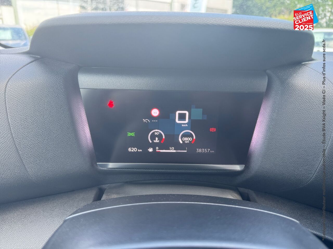 Véhicule d'occasion CITROEN C4 BLUEHDI 110CH S/S FEEL PACK BUSINESS chez Renault Saint-Louis