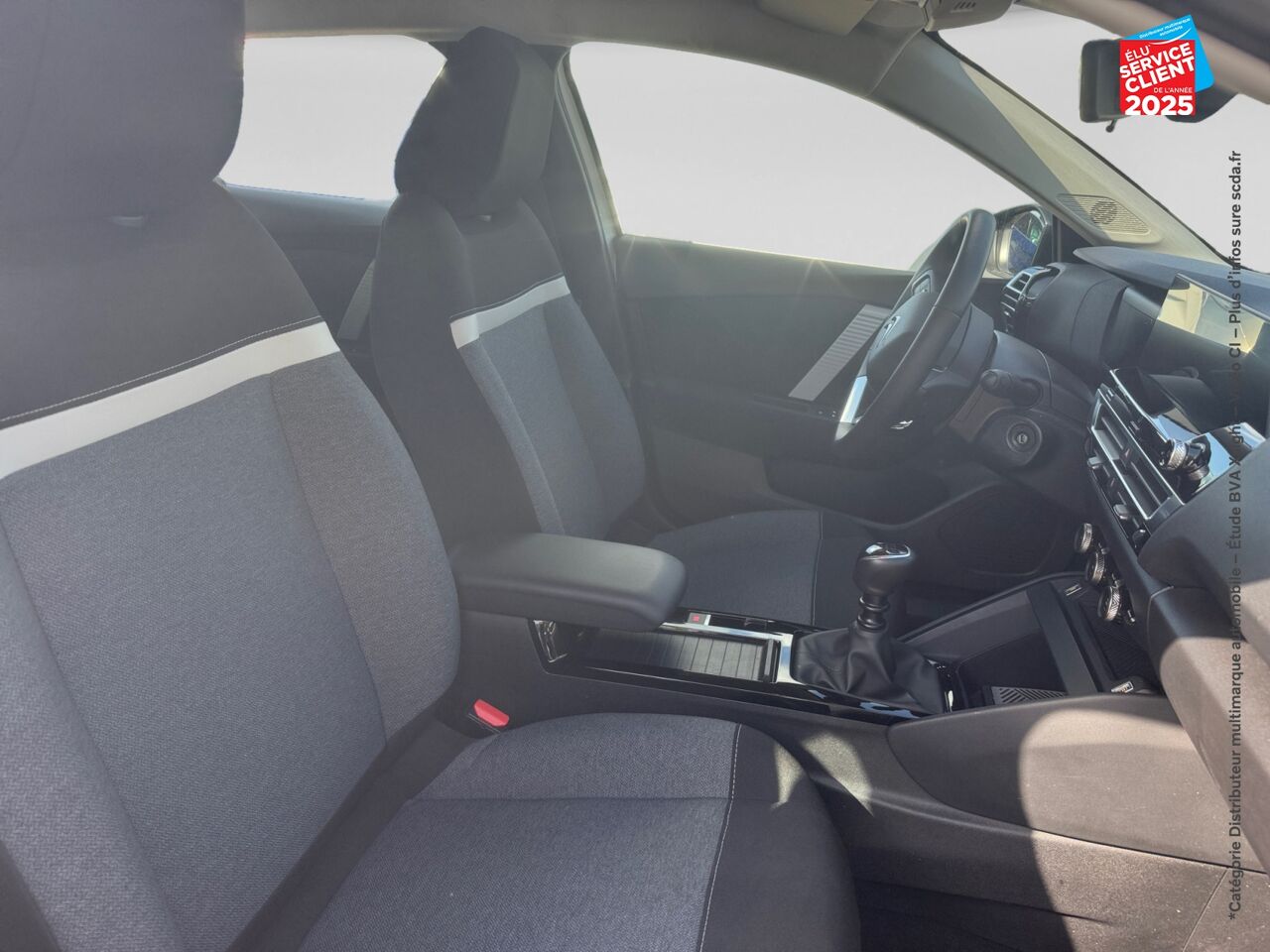 Véhicule d'occasion CITROEN C4 BLUEHDI 110CH S/S FEEL PACK BUSINESS chez Renault Saint-Louis