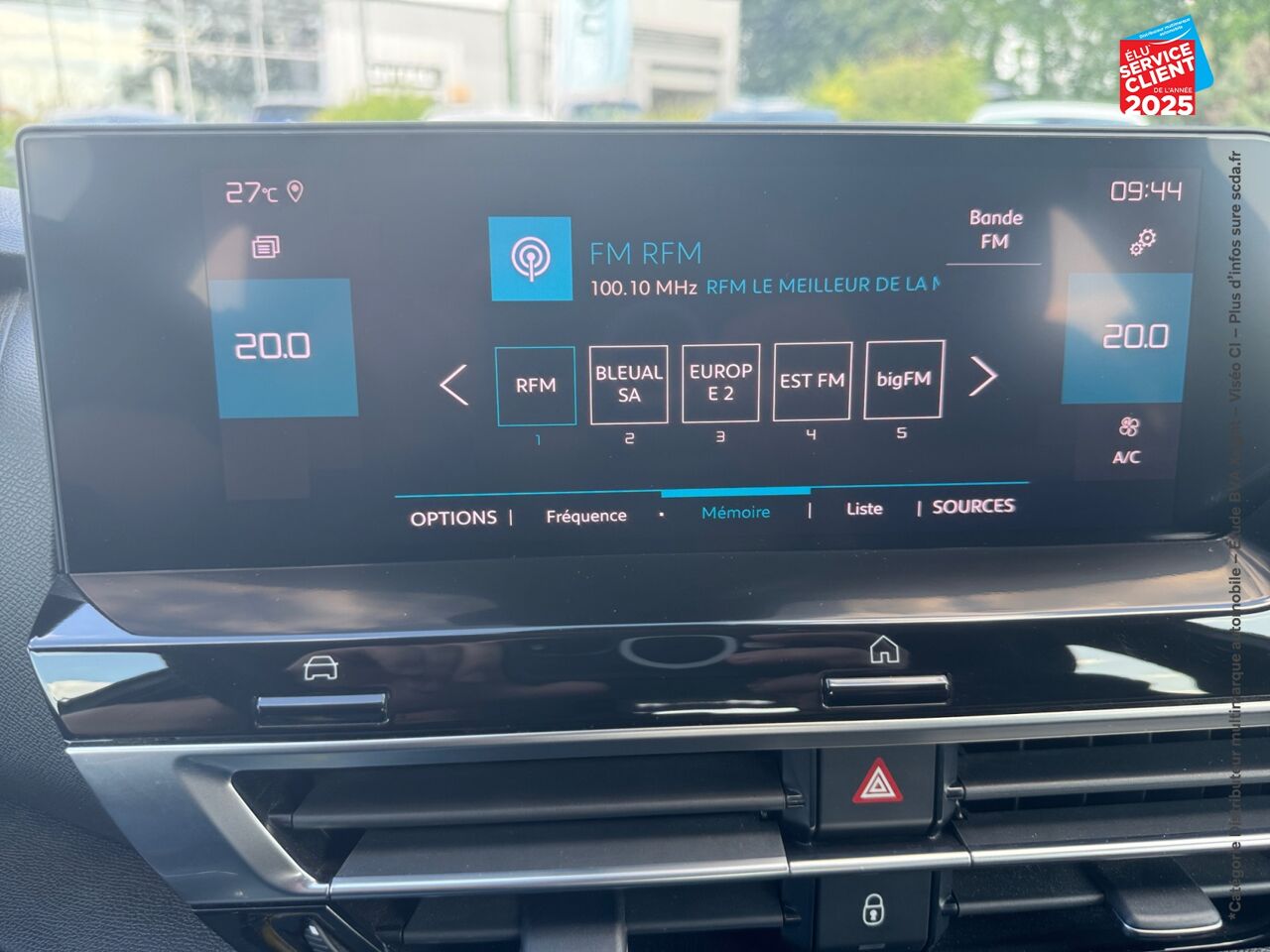 Véhicule d'occasion CITROEN C4 BLUEHDI 110CH S/S FEEL PACK BUSINESS chez Renault Saint-Louis