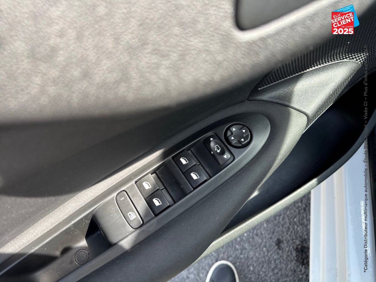 Véhicule d'occasion CITROEN C4 BLUEHDI 120CH FEEL SS chez Toyota Bar le Duc