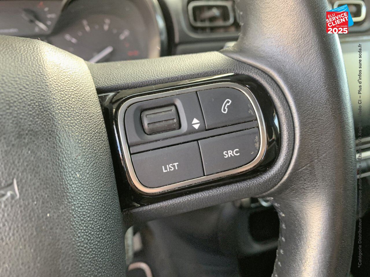 Véhicule d'occasion CITROEN C3 PURETECH 82CH ORIGINS S/S E6.D chez Toyota Verdun