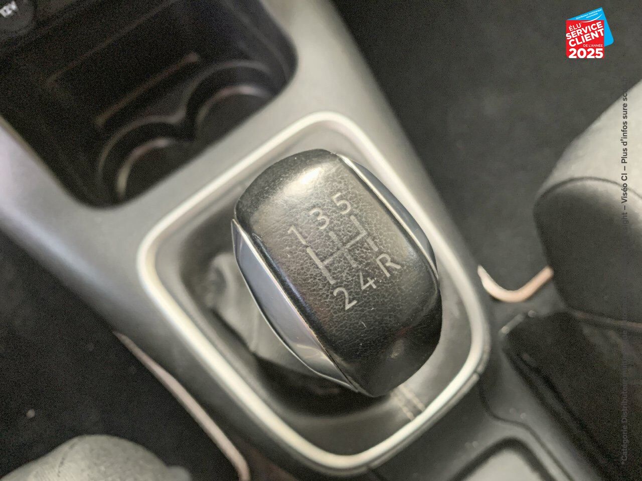 Véhicule d'occasion CITROEN C3 PURETECH 82CH ORIGINS S/S E6.D chez Toyota Verdun