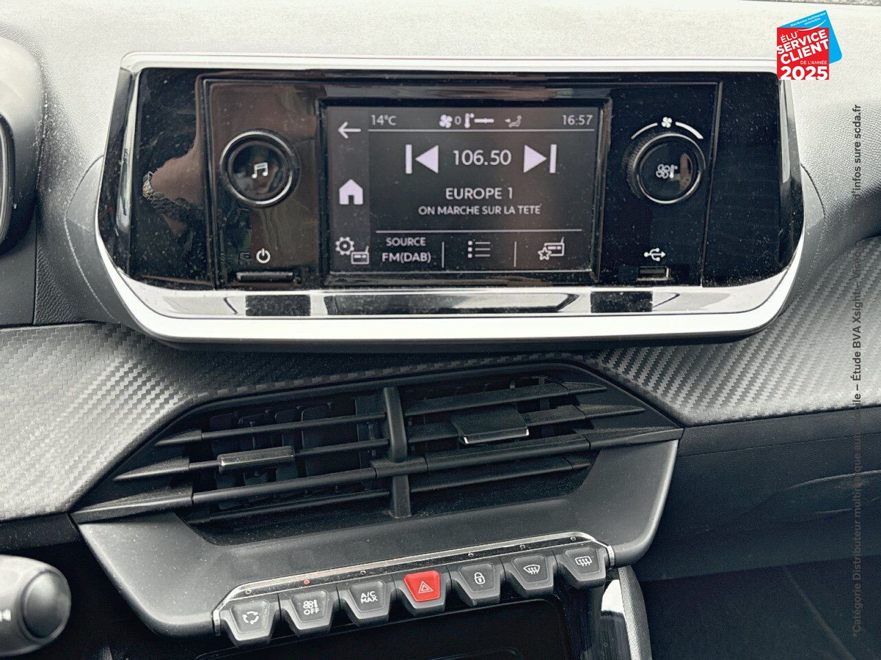Véhicule d'occasion PEUGEOT 208 1.2 PURETECH 75CH S/S LIKE 2022 chez Renault Saint-Louis