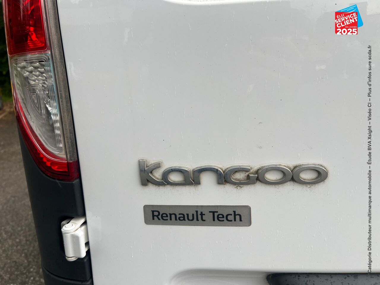 Véhicule d'occasion RENAULT KANGOO EXPRESS 1.5 BLUE DCI 80CH GRAND CONFORT 5CV chez Renault Saint-Louis