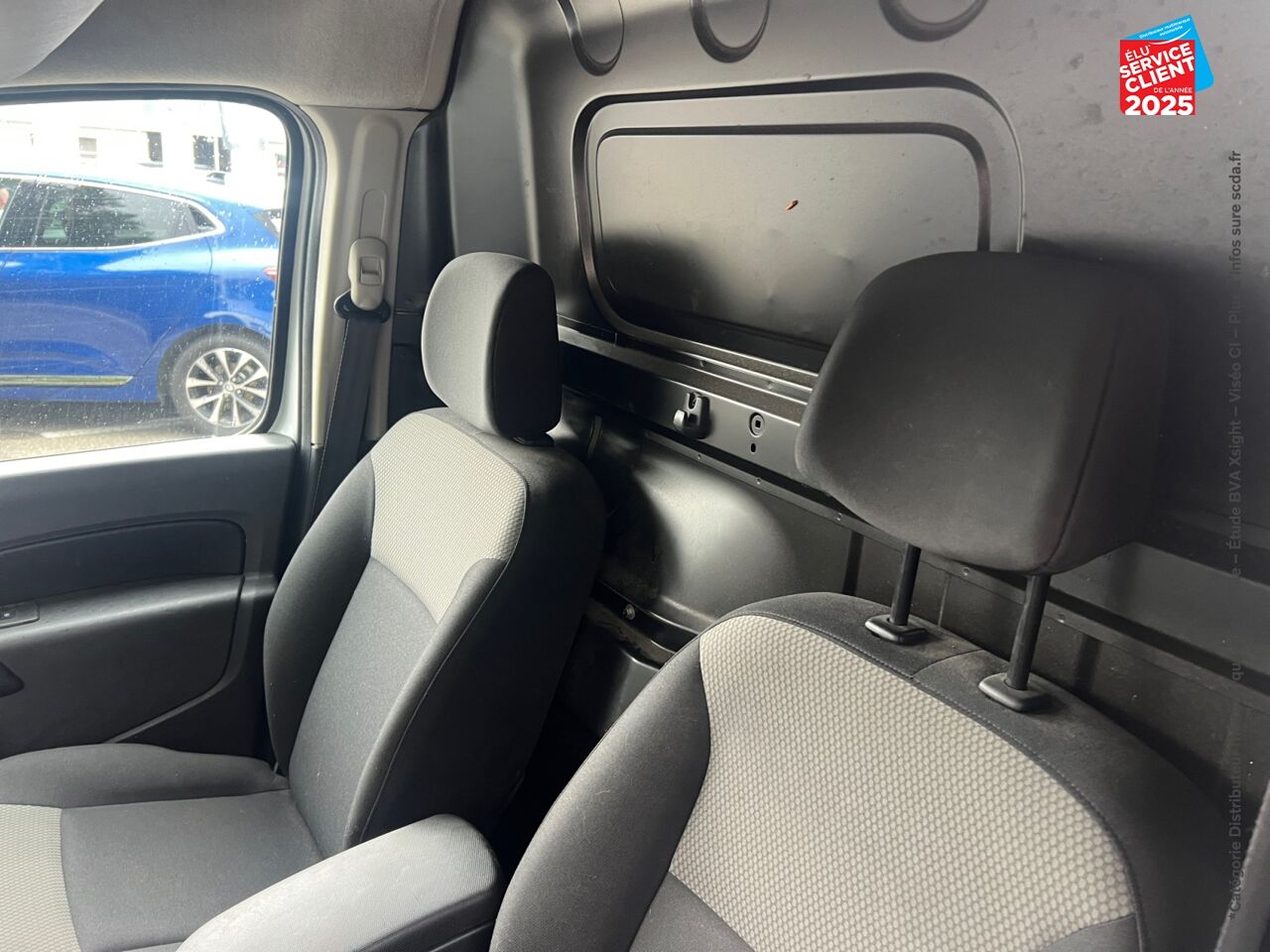 Véhicule d'occasion RENAULT KANGOO EXPRESS 1.5 BLUE DCI 80CH GRAND CONFORT 5CV chez Renault Saint-Louis
