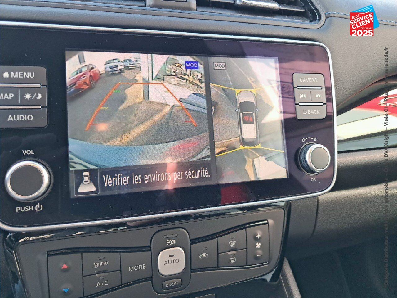 Véhicule d'occasion NISSAN LEAF 150CH 40KWH N-CONNECTA 22 chez Dacia Mulhouse