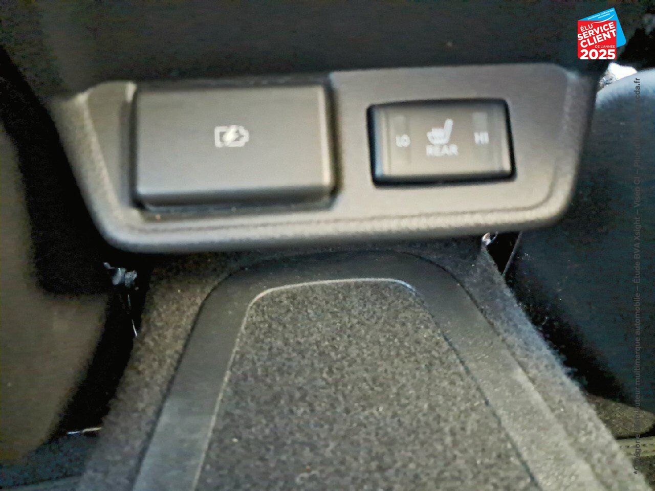 Véhicule d'occasion NISSAN LEAF 150CH 40KWH N-CONNECTA 22 chez Dacia Mulhouse