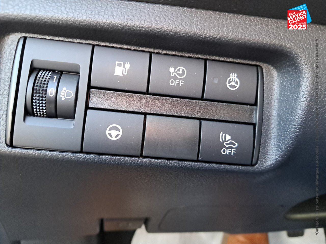 Véhicule d'occasion NISSAN LEAF 150CH 40KWH N-CONNECTA 22 chez Dacia Mulhouse