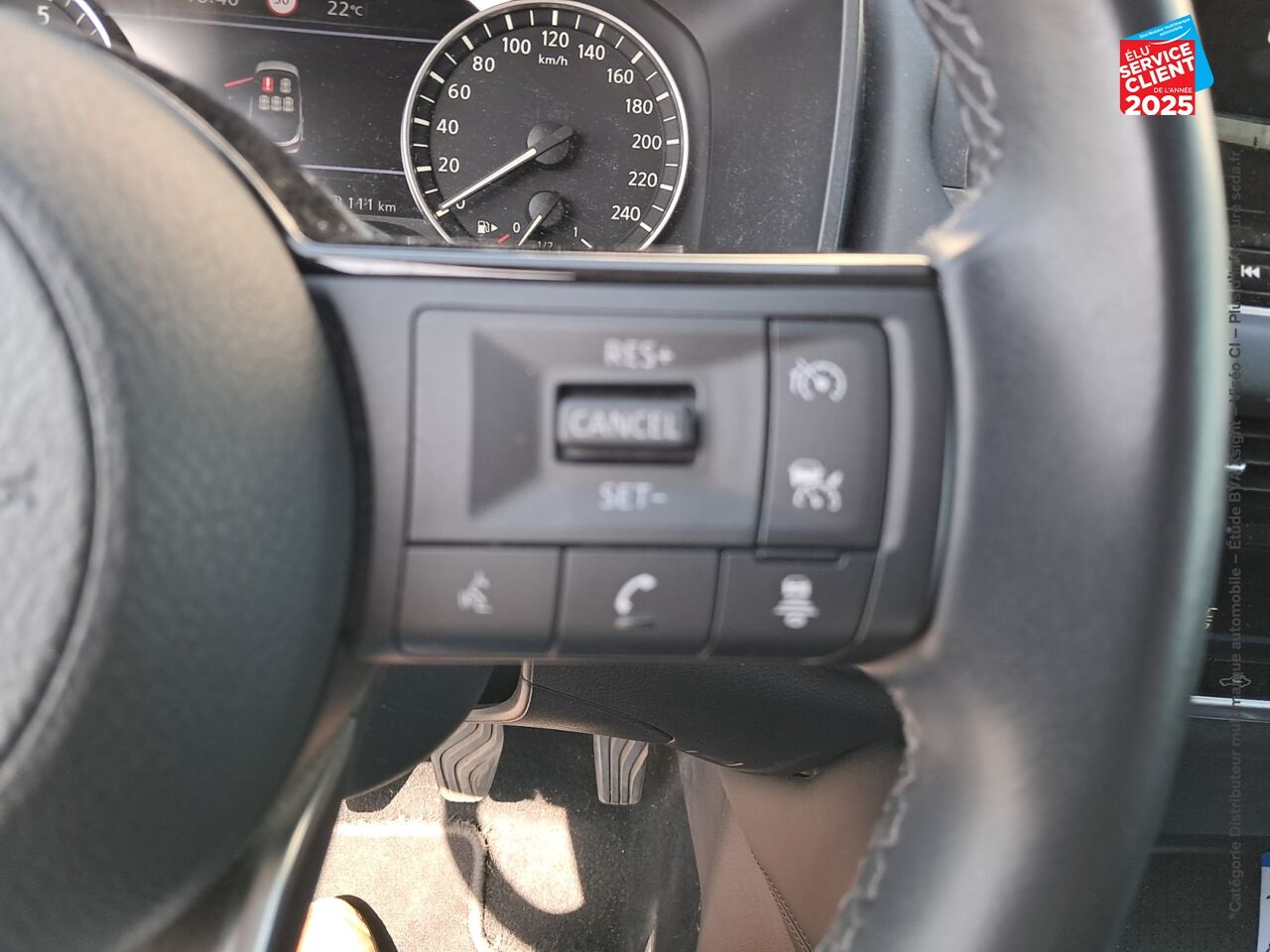 Véhicule d'occasion NISSAN QASHQAI 1.3 MILD HYBRID 140CH N-CONNECTA GPS CAMERA ATTELAGE chez Renault Sélestat